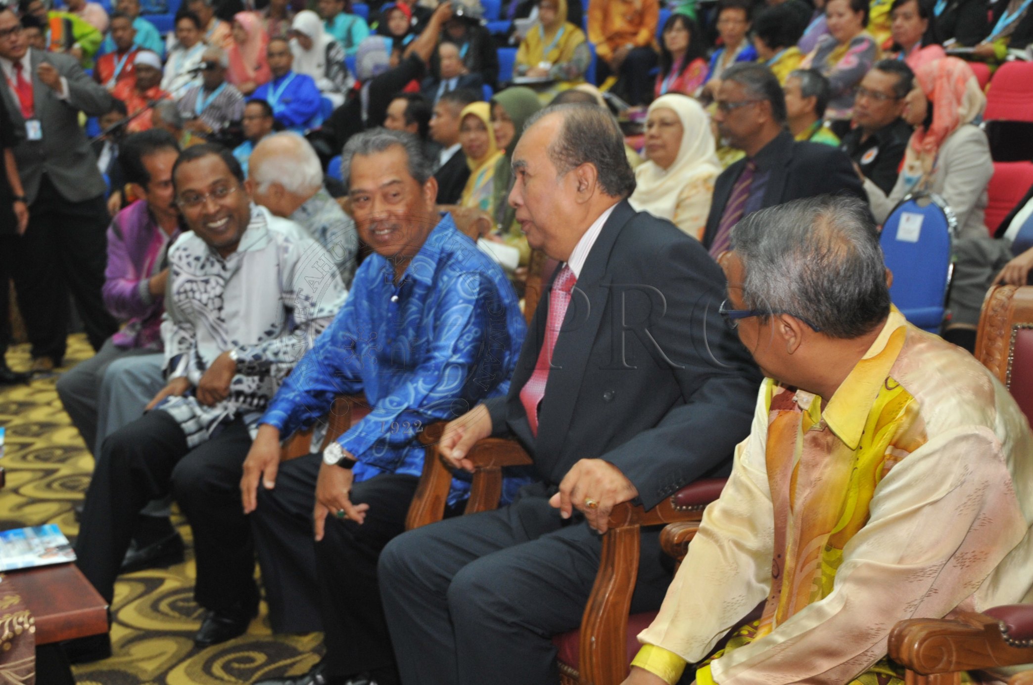 PRO 14 28 KONPEN PRO 6737